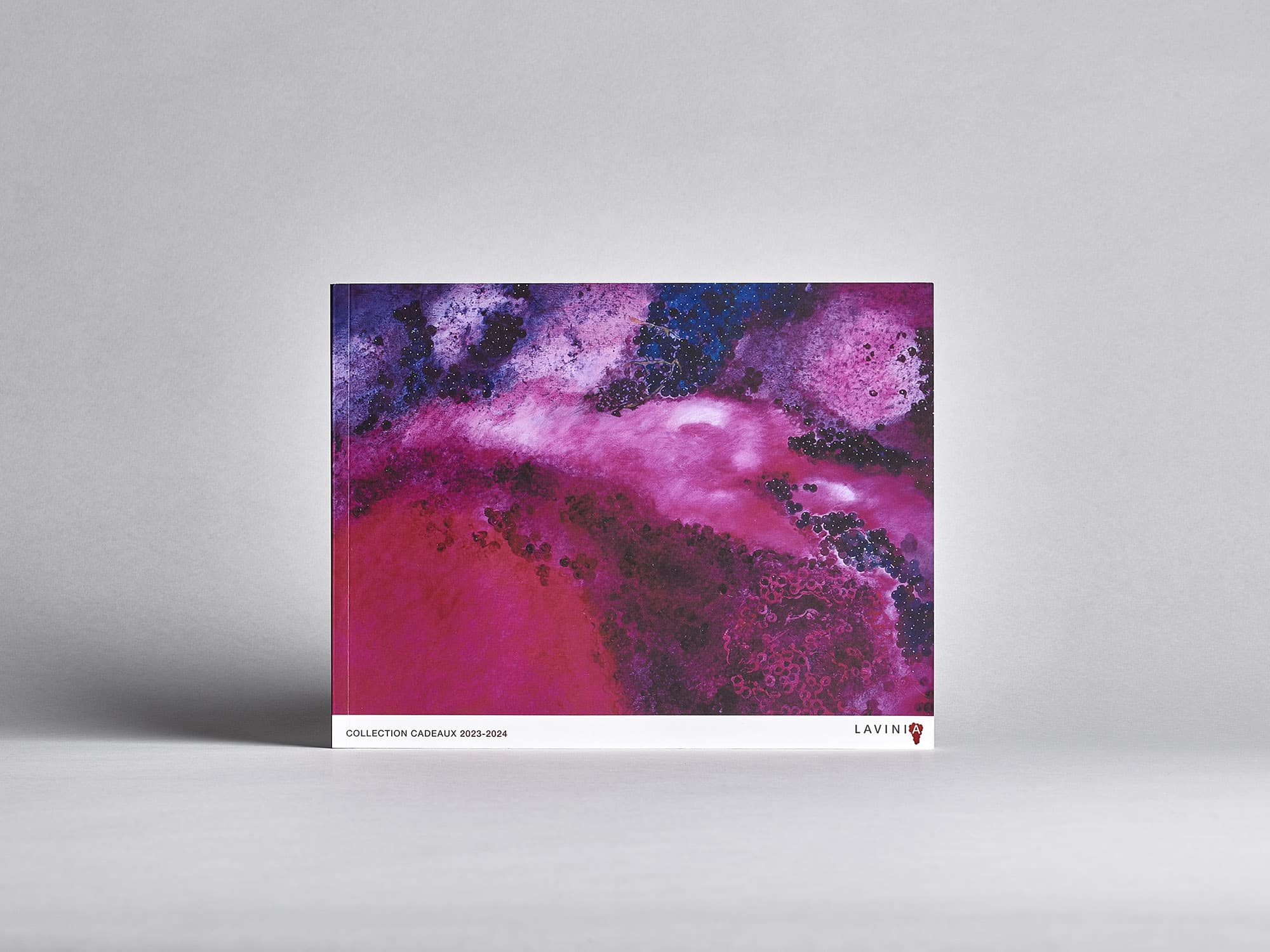 Conception graphique catalogue Lavinia vins et spiritueux